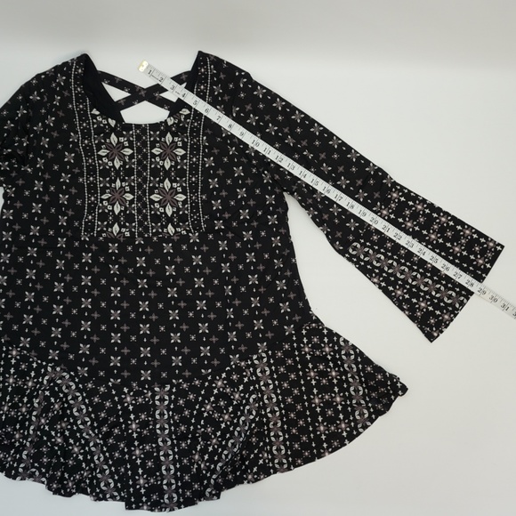 Style&Co Bell Sleeve Ruffle Printed Blouse Top - Picture 8 of 8
